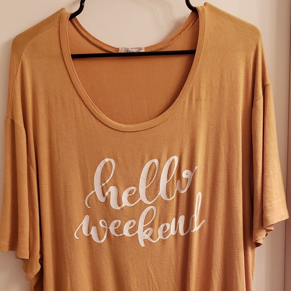 Top girl LA yellowish hello weekend blouse